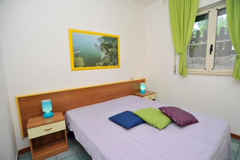 Residence Montelci Матината Стая снимка